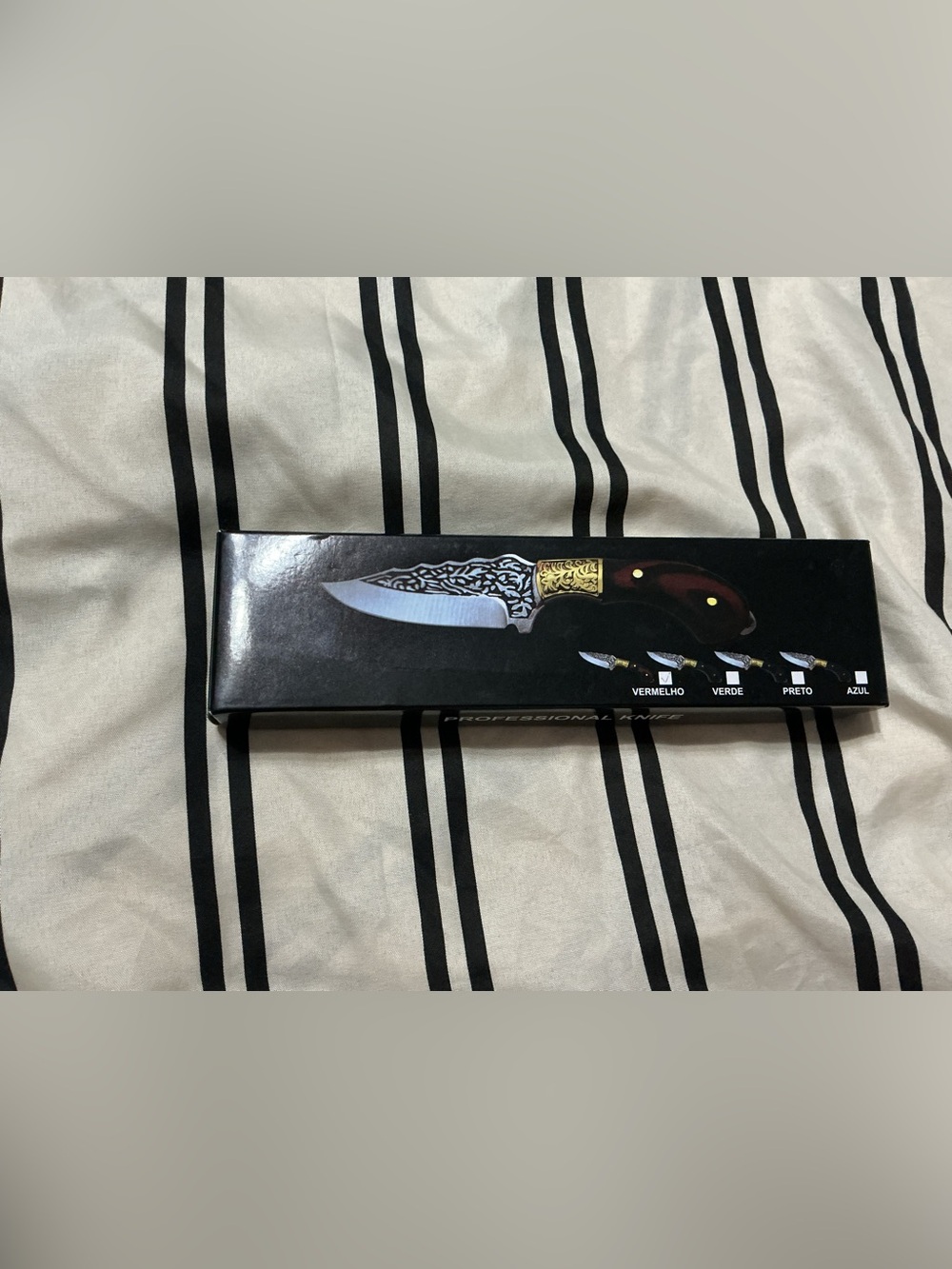 Decorative Brown Handle Hunting Knife with Gold Accents
